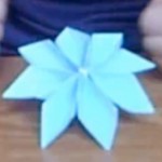 fabricar flor en origami