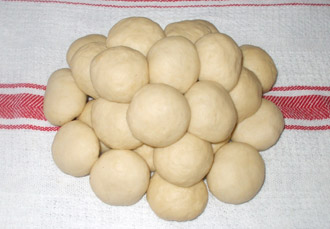 Buñuelos bolitas de harina o testales