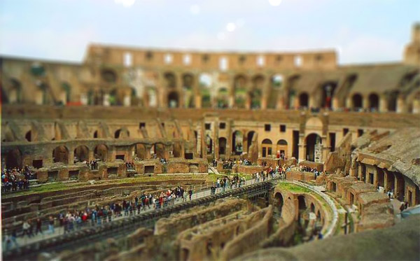 falsas Miniaturas Coliseo Romano