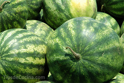 Como Saber Cuando una Sandia esta Lista para Comerla Como Saber Cuando una Sandia esta Lista para Comerla
