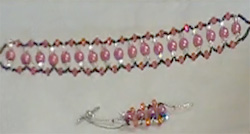 pulsera con perlas