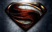 Desarrolla el Logo y un Poster del Hombre de Acero (Superman)